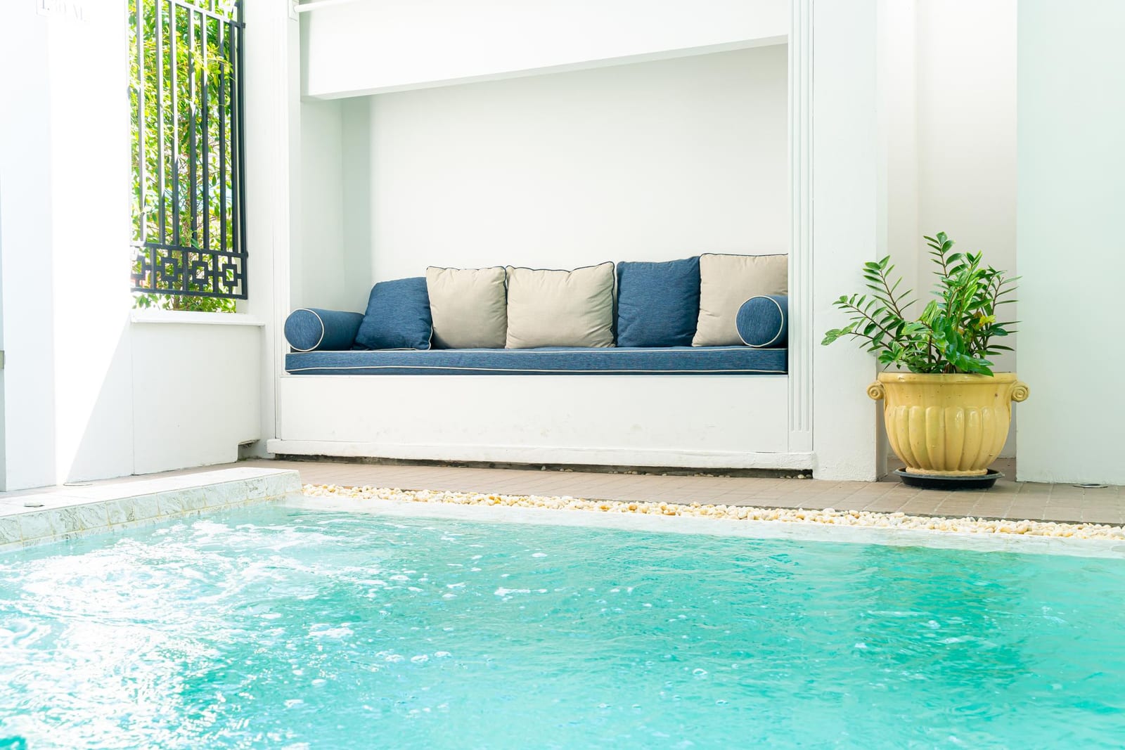 The Future of Eco-Friendly Pool Maintenance