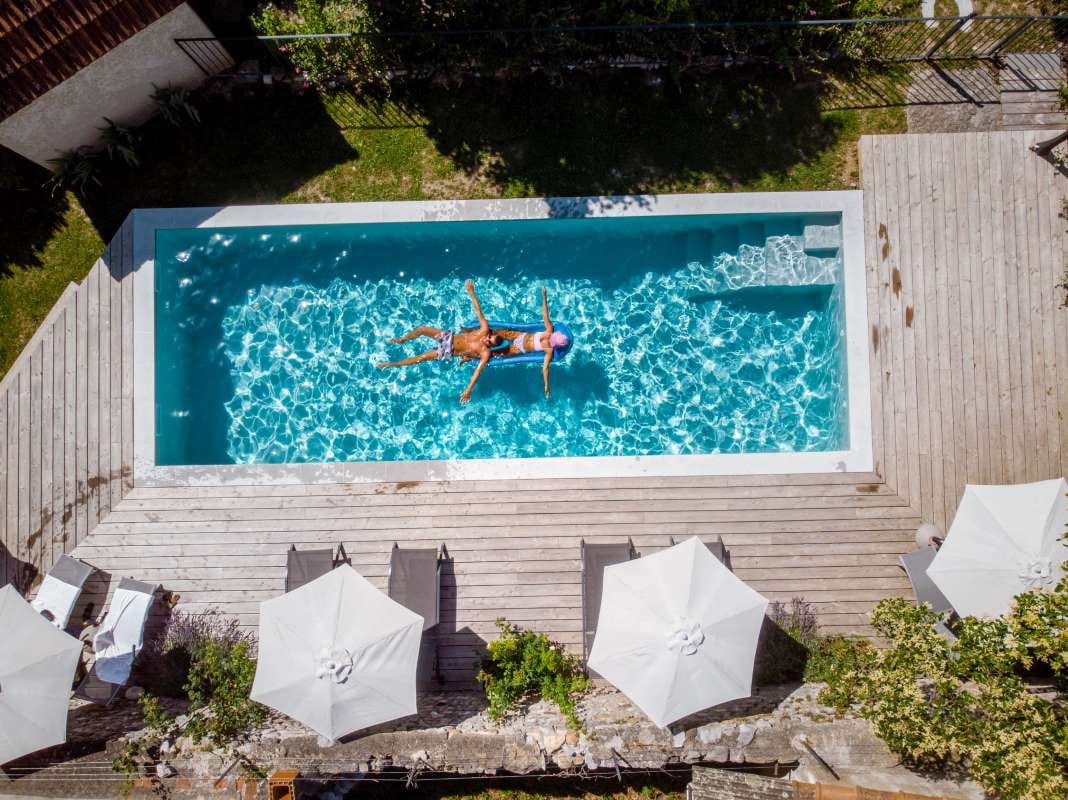 Step-by-Step: How to Retain Customers as a Pool Business Owner