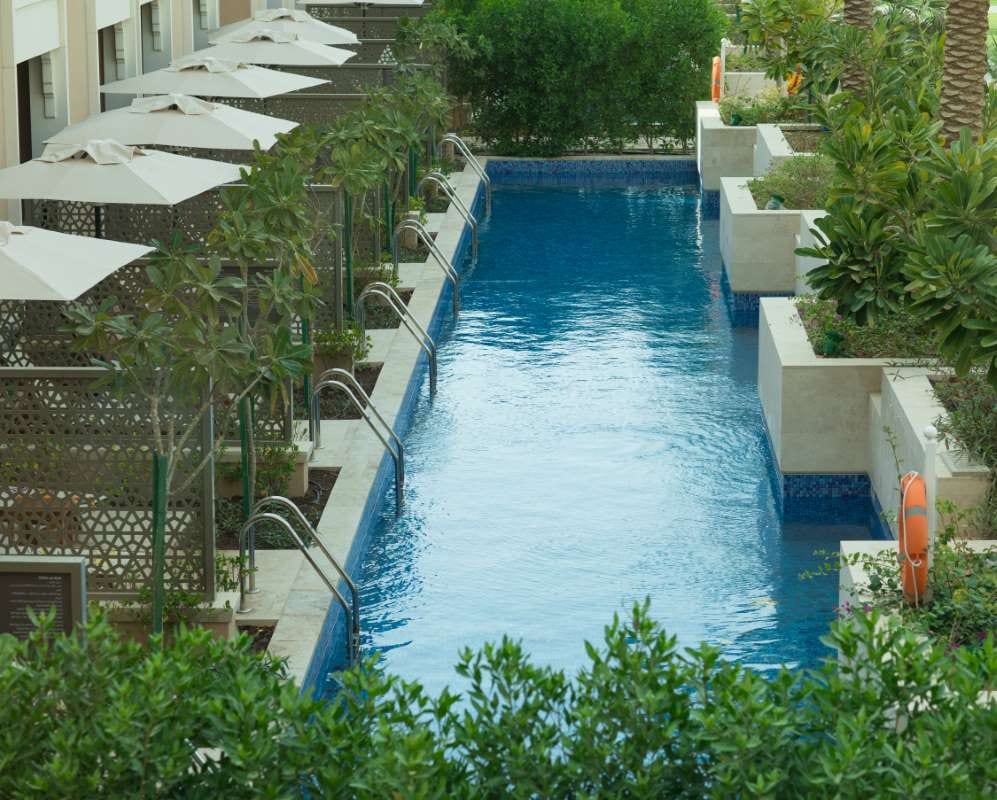 How to Avoid Underpricing Common Pool Services