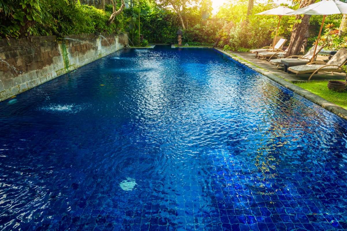 How to Reduce Downtime Between Pool Service Appointments