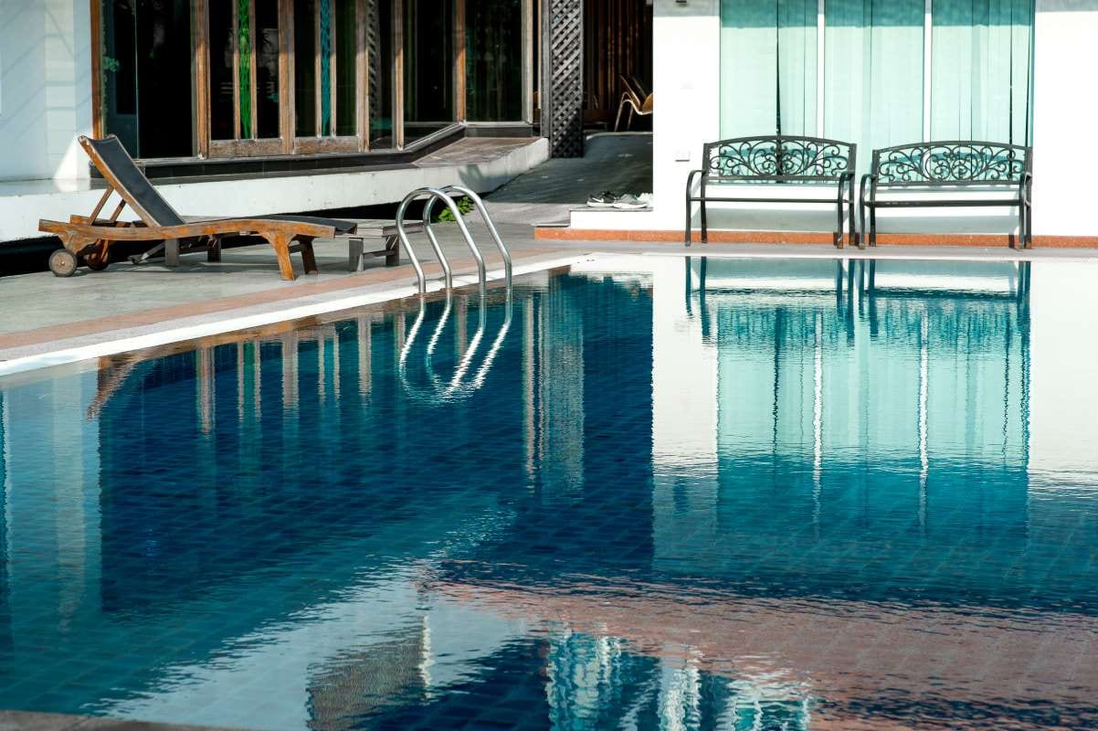 Hot Tub Pool Industry Software Guide — pool service software