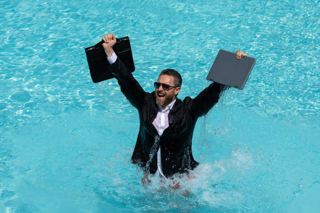 Pool Industry Outlook: The Rise of Online Payments