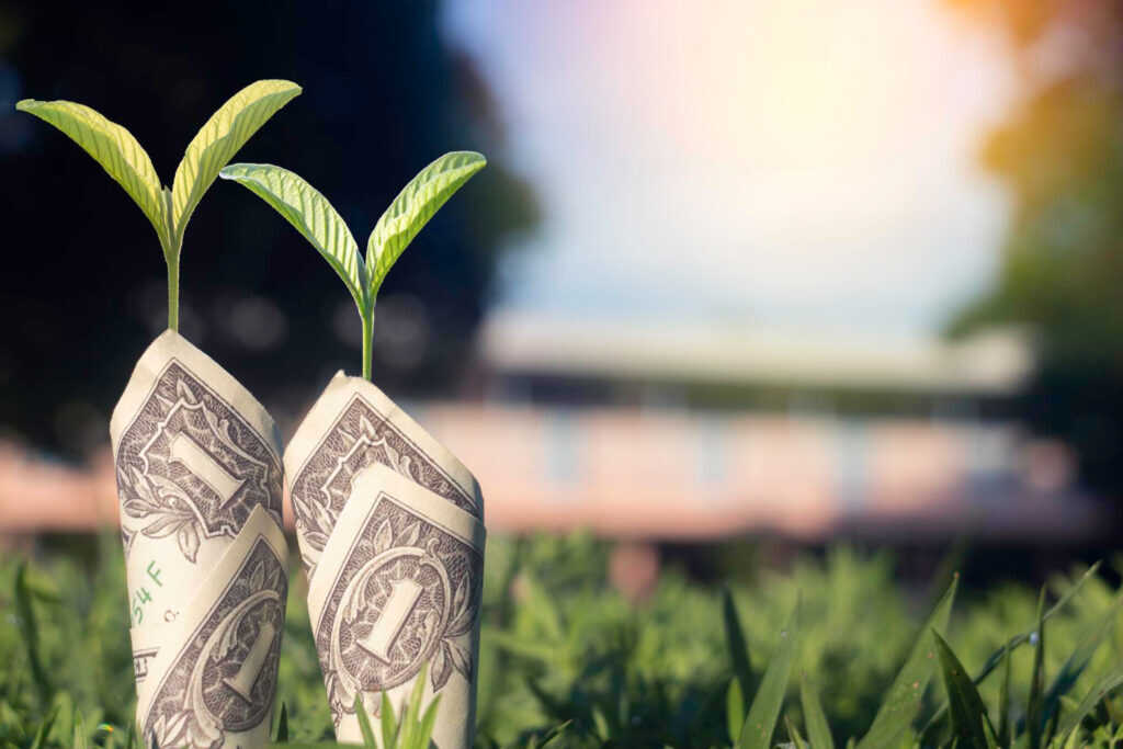 Avoiding Late Payments: Use Mobile Billing Tips for Pool Businesses