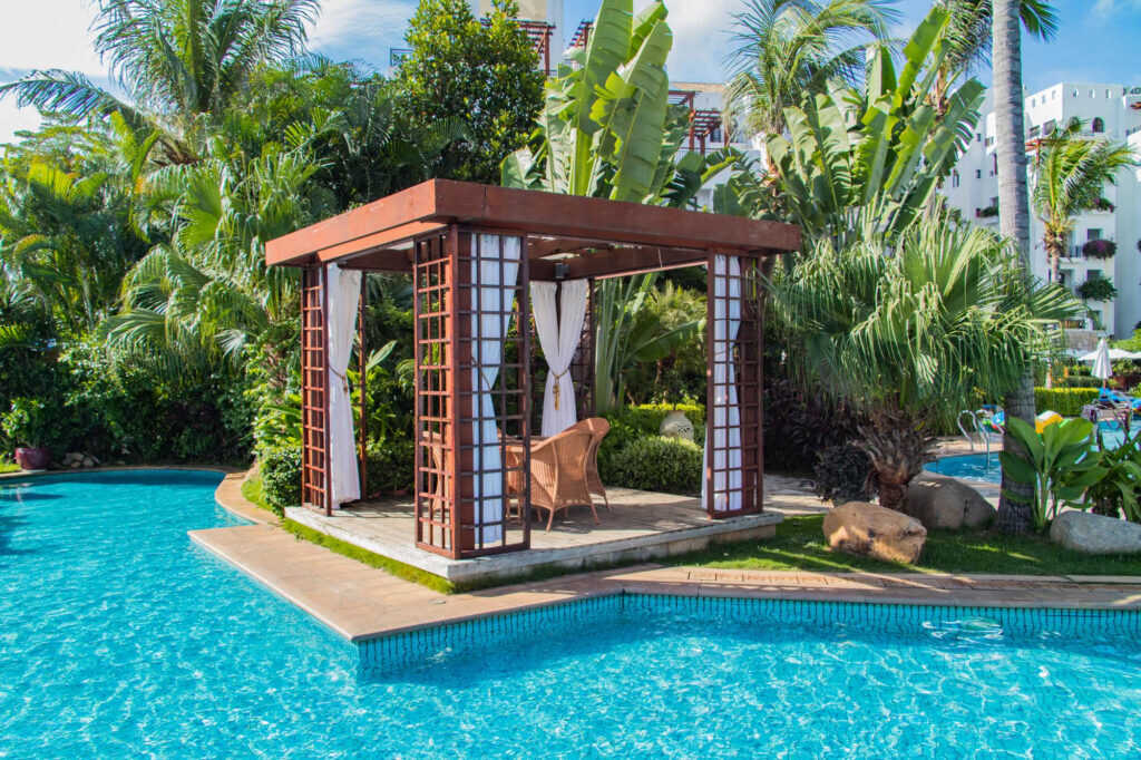 A Pool Pro’s Experience with QuickBooks vs EZ Pool Biller A Pool Pro’s Experience with QuickBooks vs EZ Pool Biller