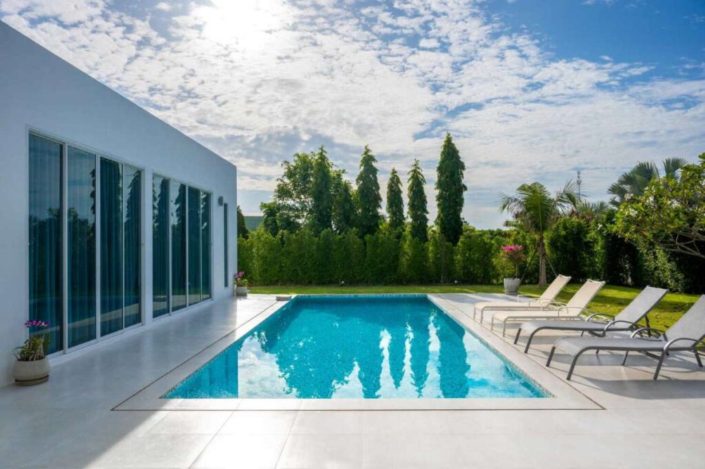 How EZ Pool Biller Helps You Handle Complaints
