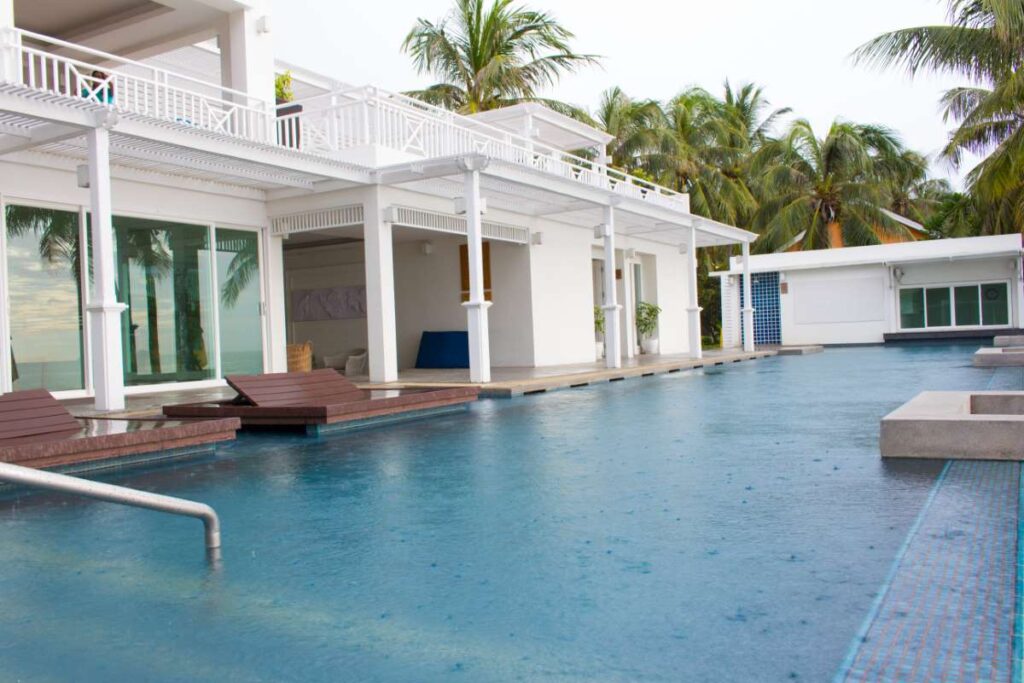 Review Tips for Better Pool Service Billing