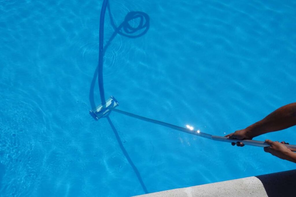 Understand Financial Reports: Techniques That Work for Small Pool Businesses