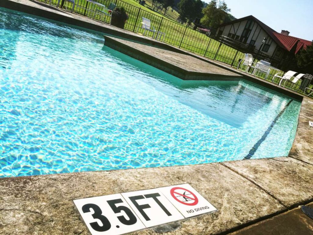 How to Create an Automated Email Follow-ups Plan for Your Pool Company